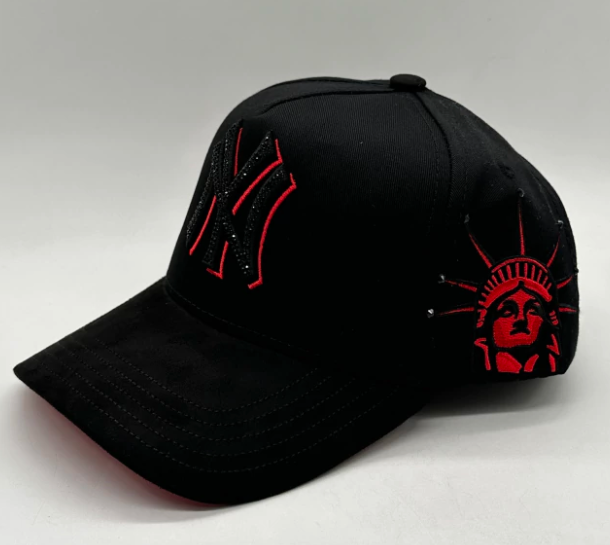 BIGG BOSS NY CRYSTAL ROJA KEVIN HATS