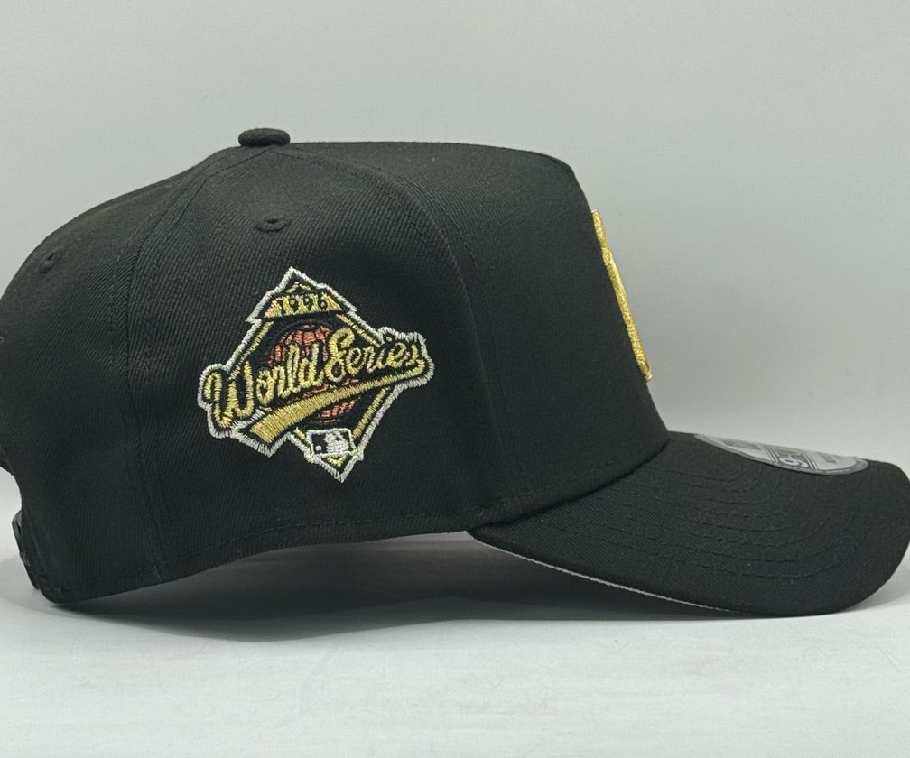 NEW ERA 9 FORTY "NY BLACK/GOLD"