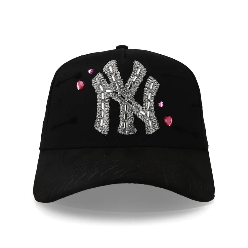 31 Hats NY Love Struck