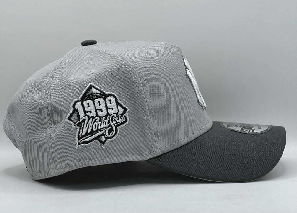 NEW ERA 9 FORTY "NY GREY 1999 WORLDSERIES"