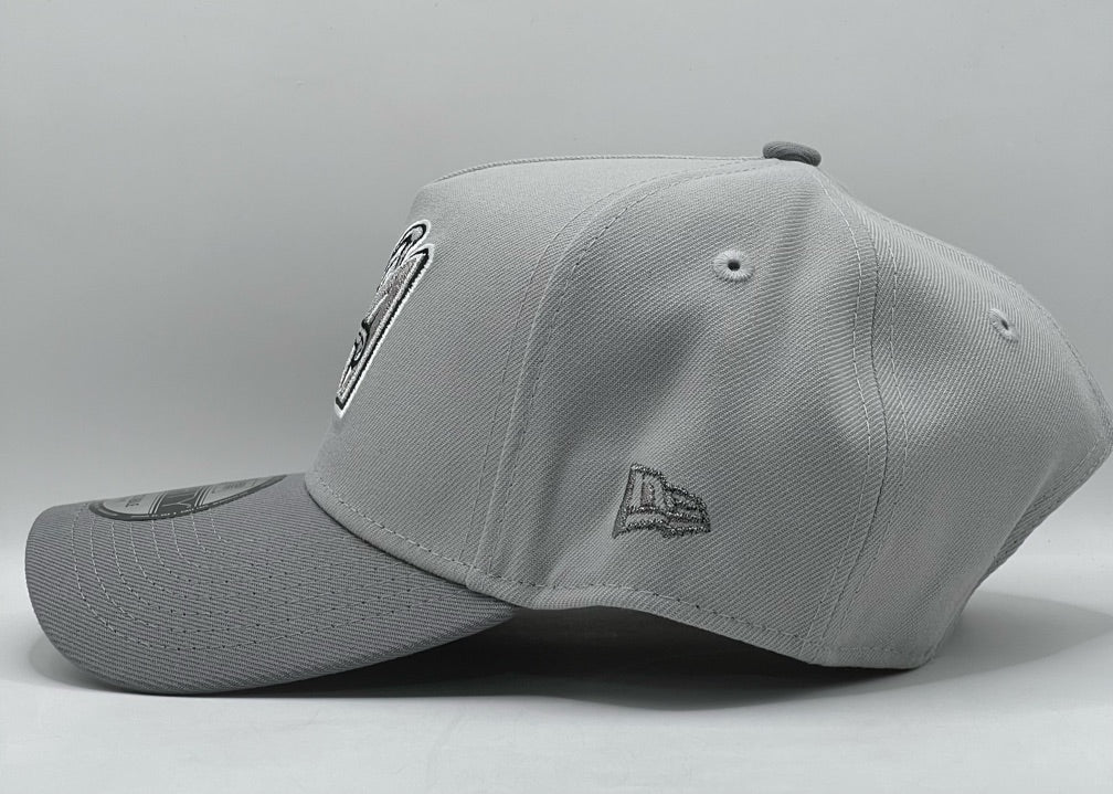 NEW ERA 9 FORTY "ANGELS GREY"