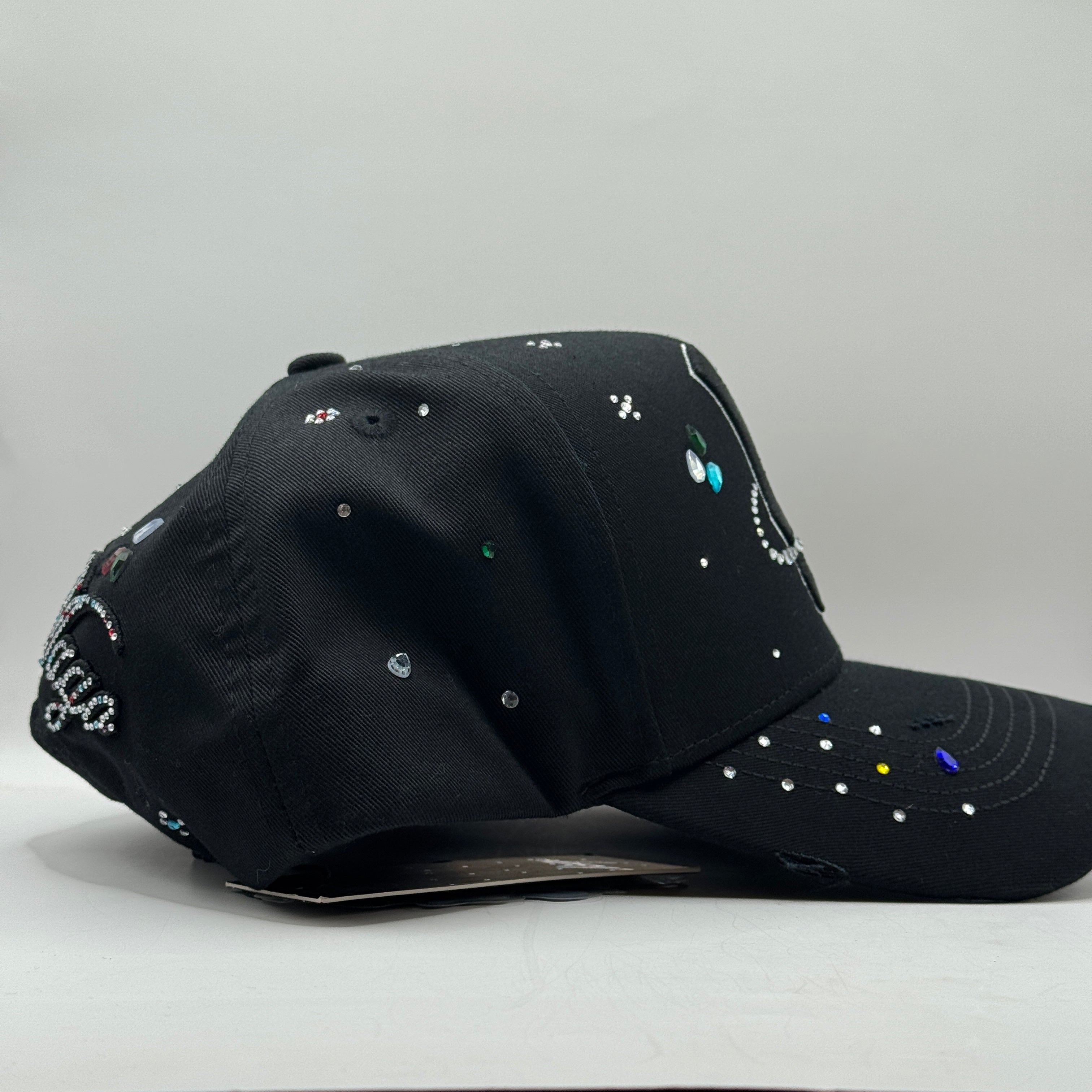 31 HATS "MAGO UNIVERSE"