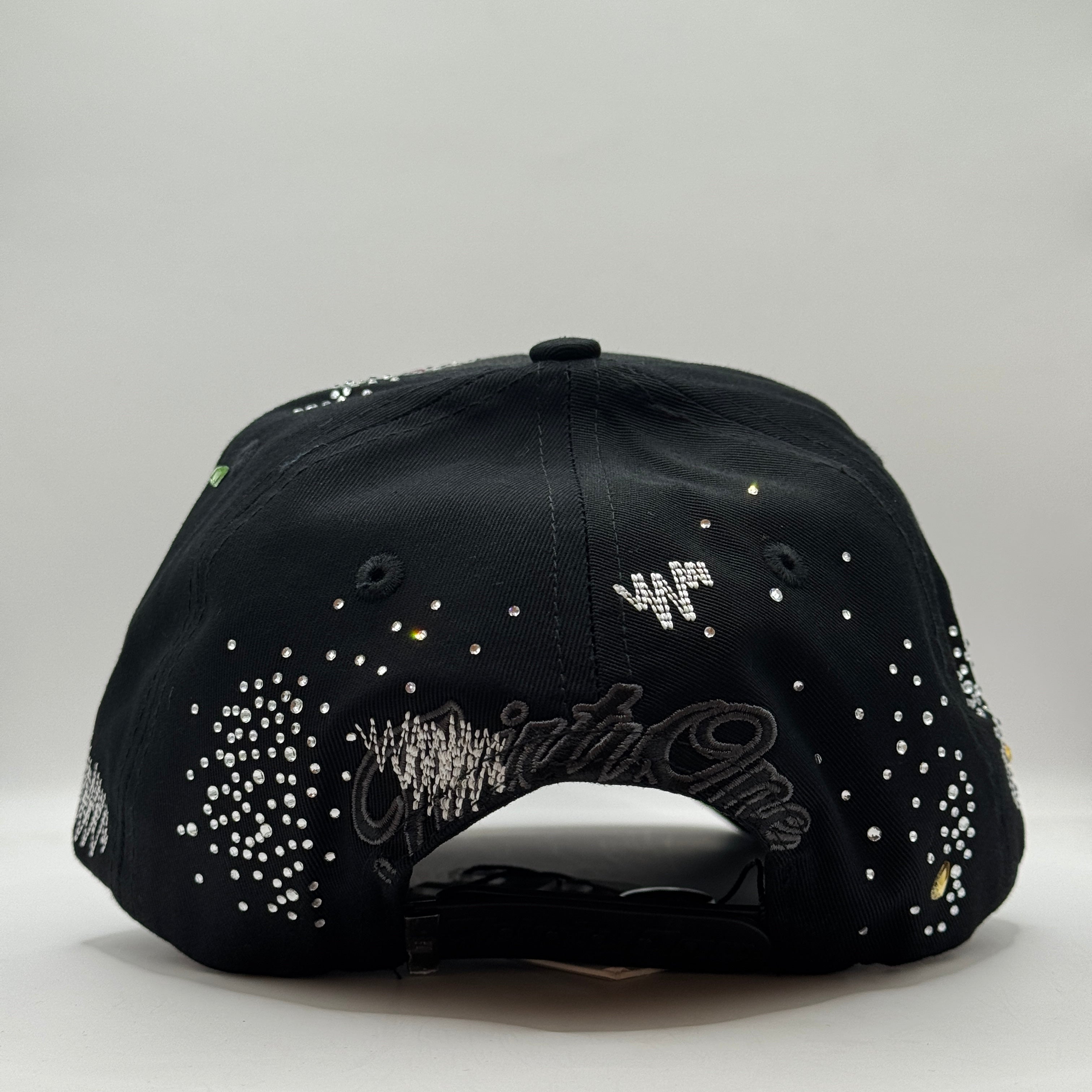 31 HATS "JEWELRY DISTRICT"