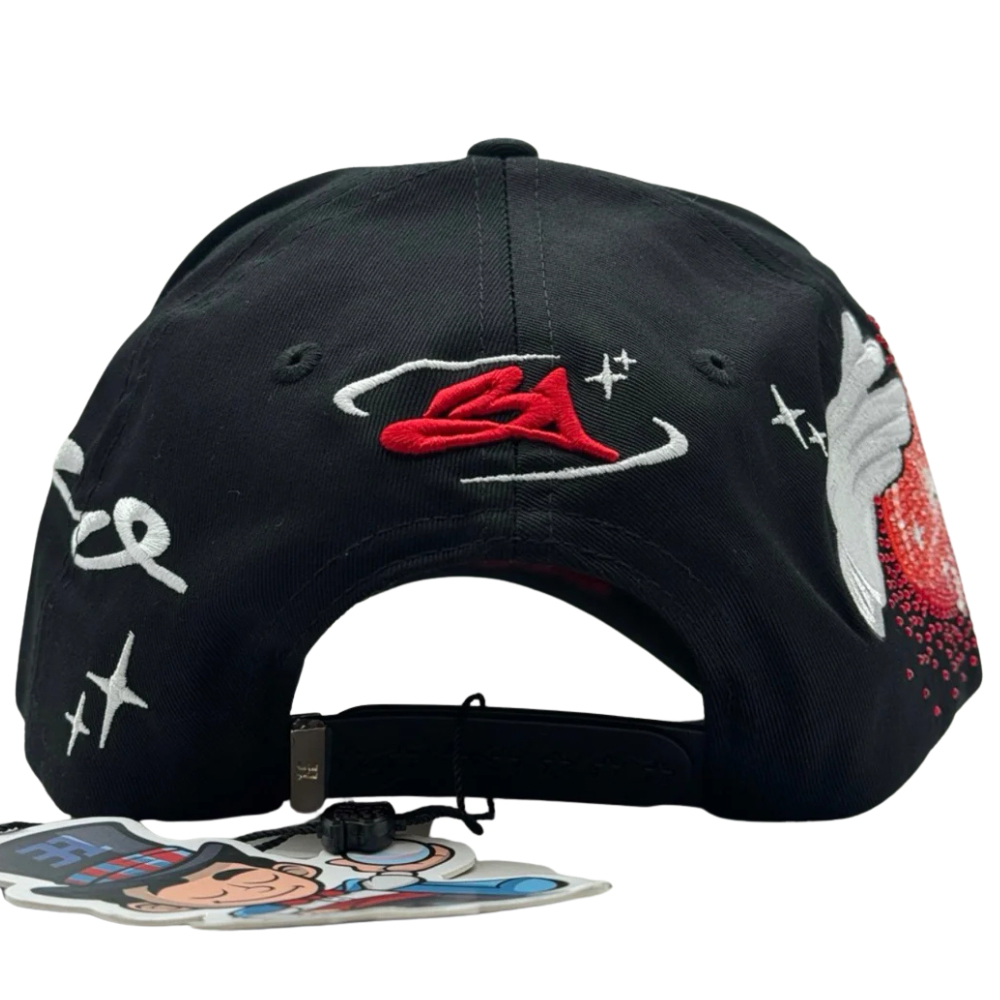 31 HATS "MAGO ROJA"