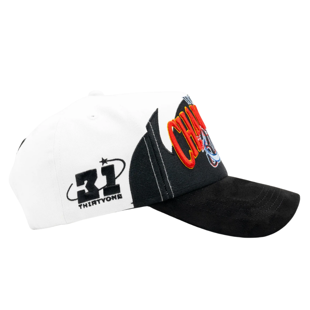 31 HATS "WORLD CHAMPIONS"