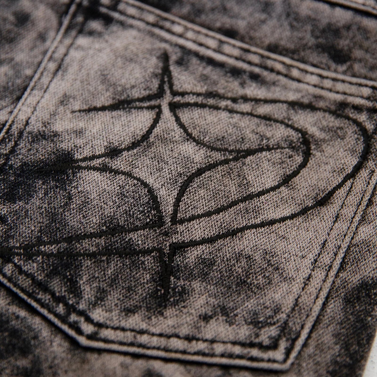 PANTALÓN CRIMELIFE RMN PETROL WASHED