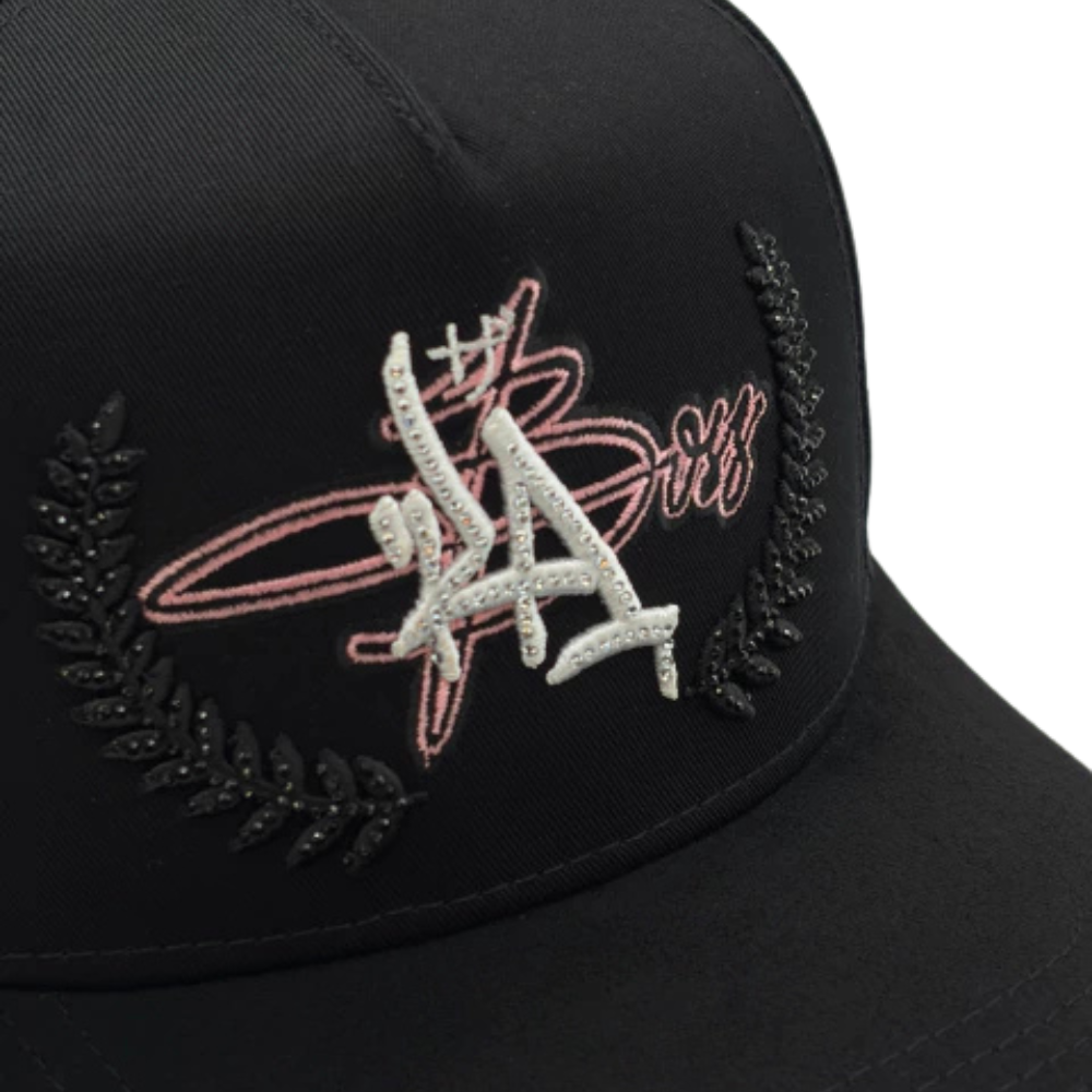 Gorra Bigg Boss – LA Noir Blossom