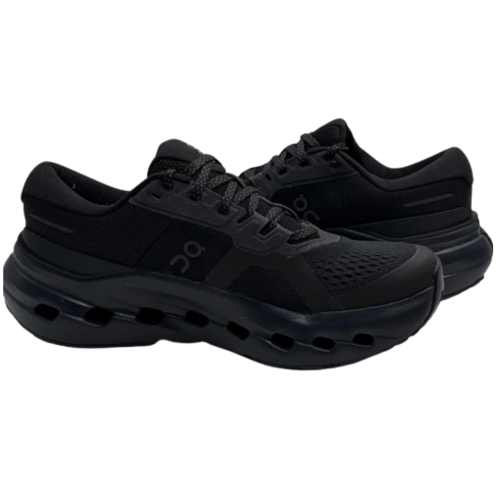 On Cloudrunner 3 – All Black (Mujer)