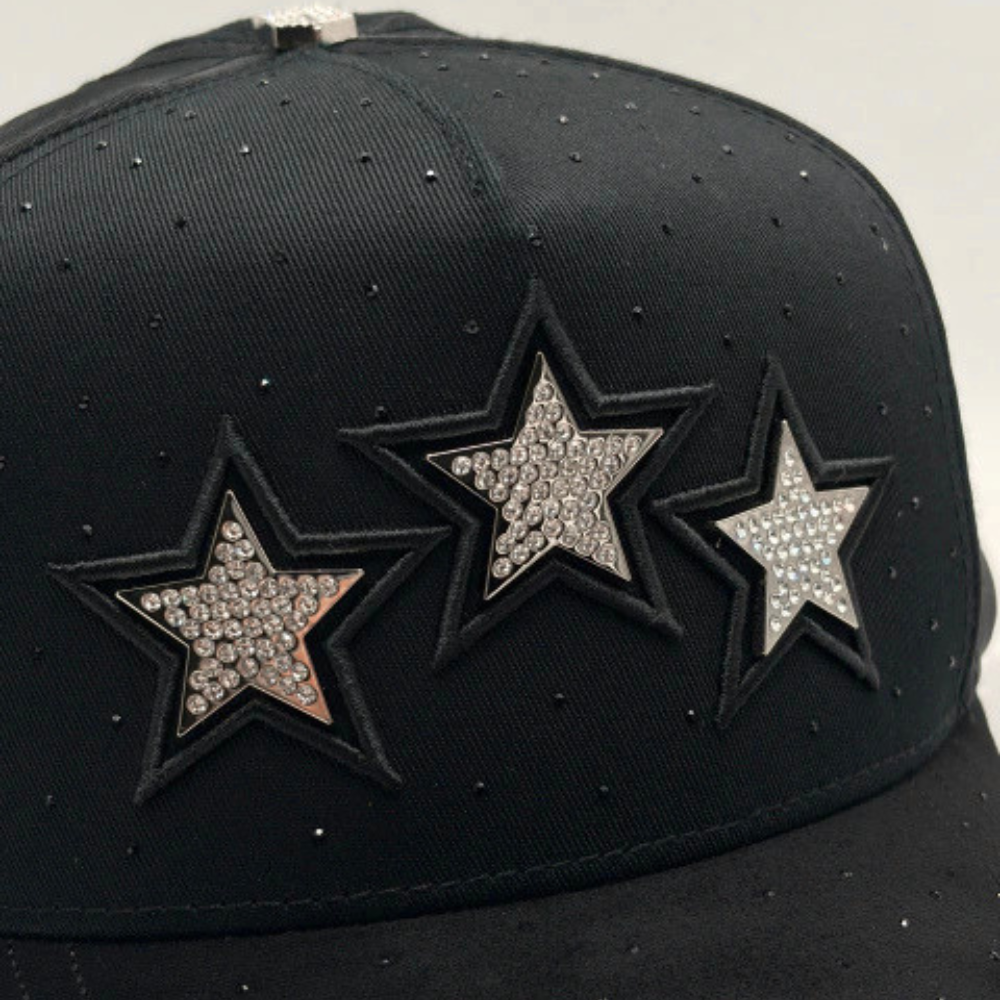 Gorra Bigg Boss Sylver Stars — Snapback negra con pedrería plateada