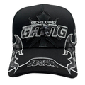 Gorra Baez x Secho Gang — Snapback negra con pedrería y flamas bordadas