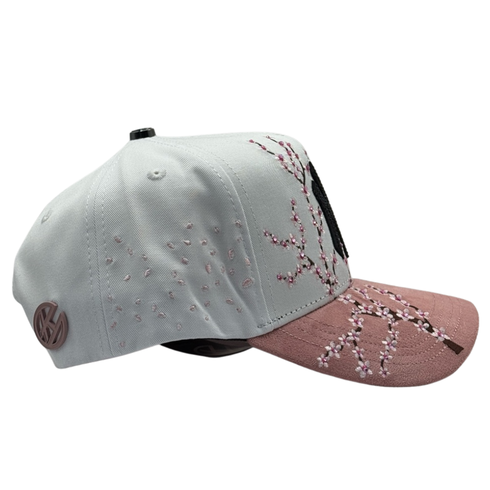 BIGG BOSS "Sakura white"