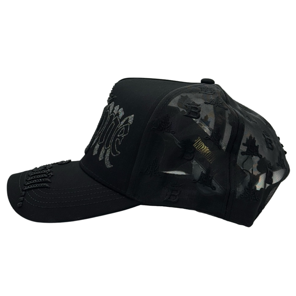 31 HATS x BENAVIDEZ "and still black"